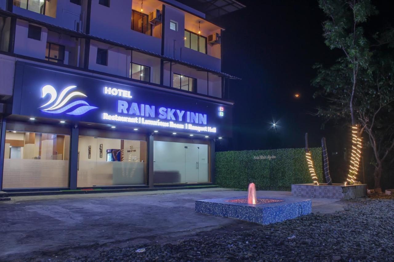 Hotel Rain Sky Inn Lonavala Exterior photo